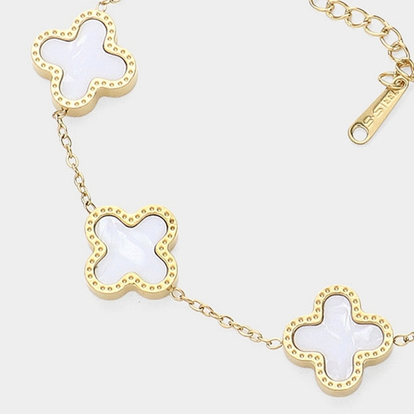 Gold White Mother of Pearl Quatrefoil Pendant Bracelet Station Clover Chain - Picture 3 of 3